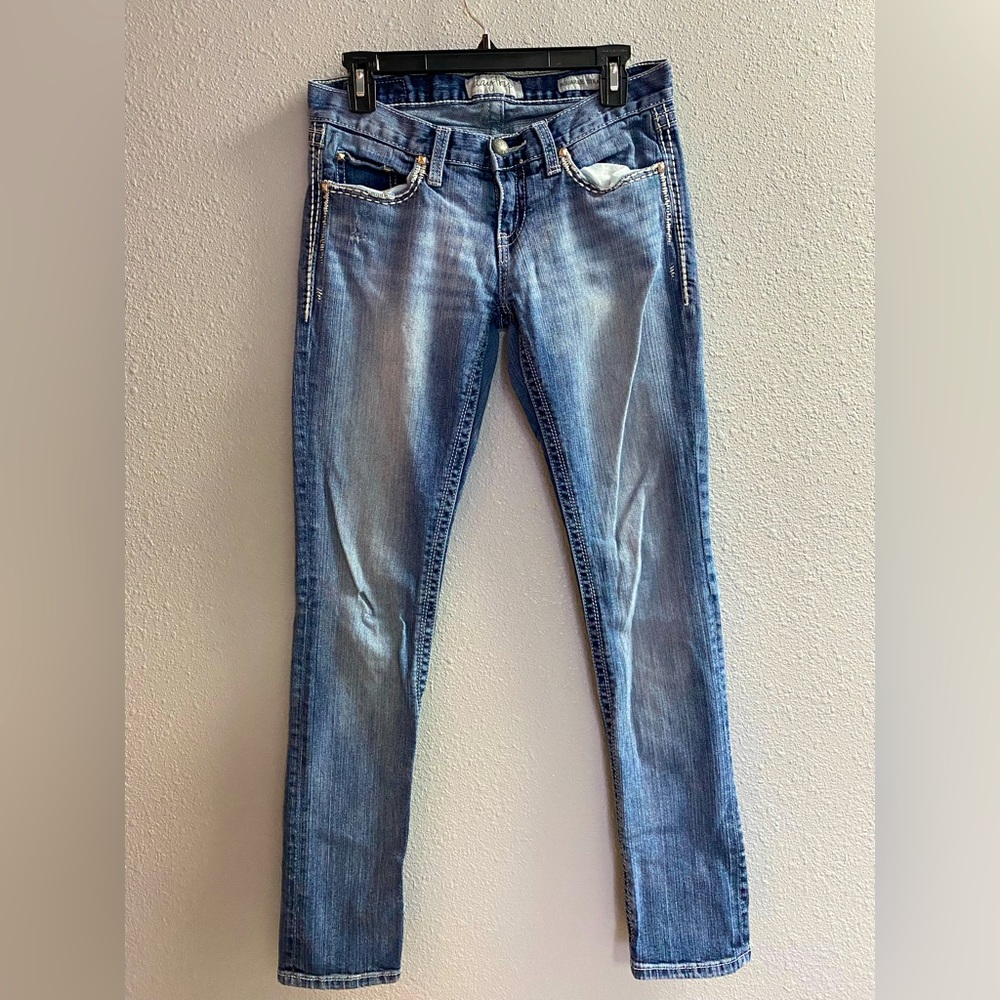 Buckle Day-trip Straight Leg Jean